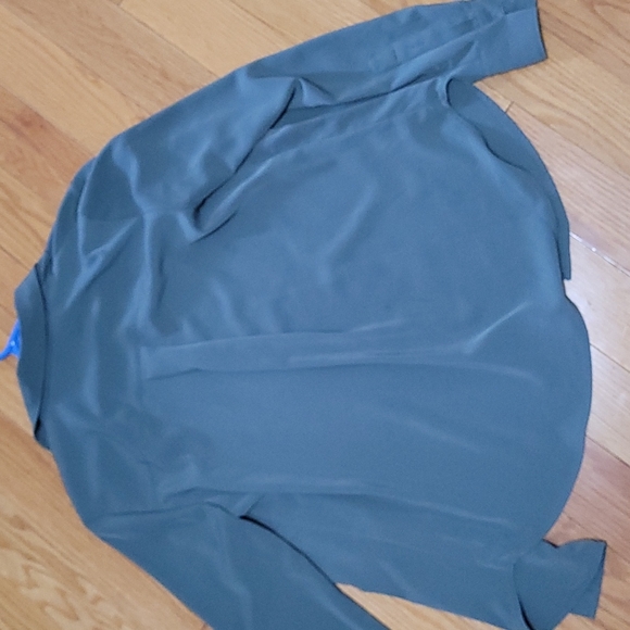 H&m dress shirt - Picture 2 of 4